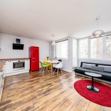 Apartament Ten By Your Freedom Warsawa Bagian luar foto
