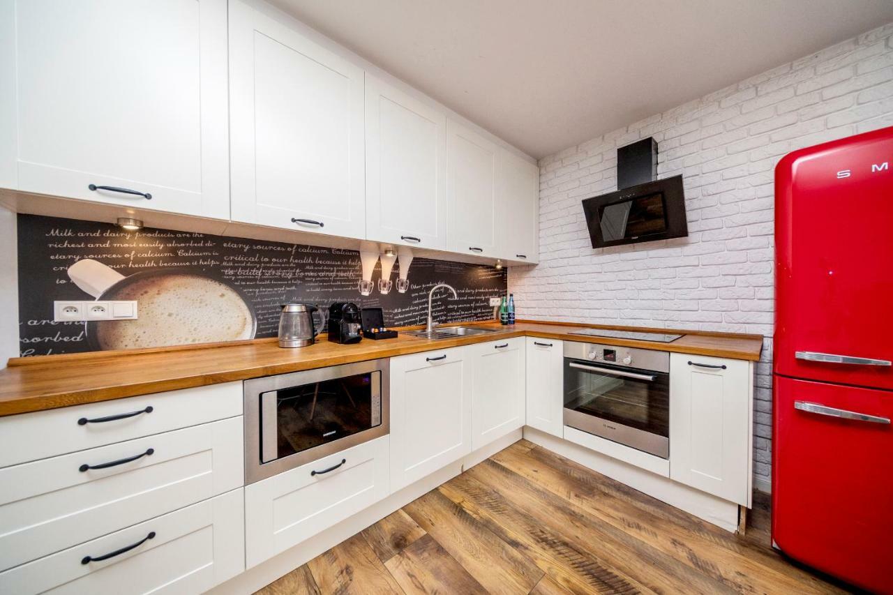 Apartament Ten By Your Freedom Warsawa Bagian luar foto